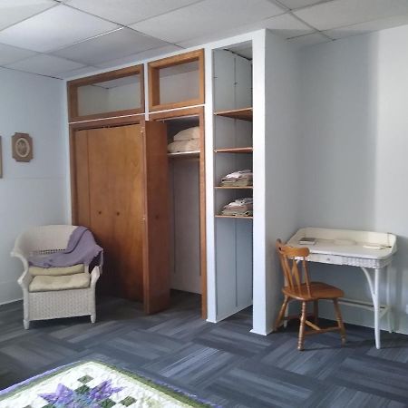 Pearl Island B&B Brodhead Bagian luar foto