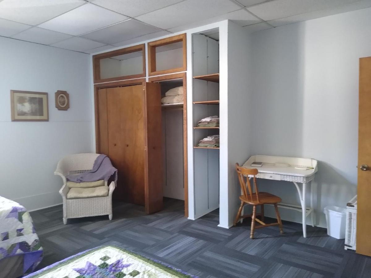 Pearl Island B&B Brodhead Bagian luar foto