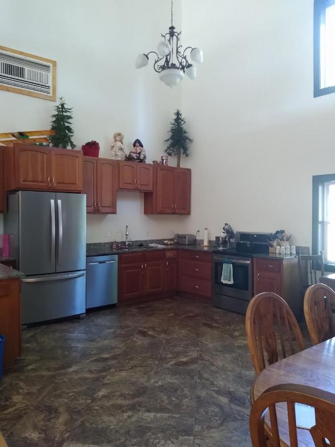 Pearl Island B&B Brodhead Bagian luar foto