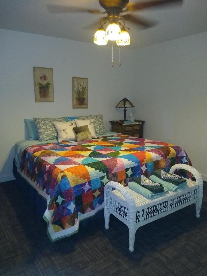 Pearl Island B&B Brodhead Bagian luar foto