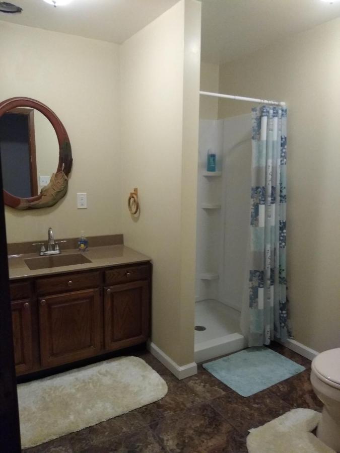 Pearl Island B&B Brodhead Bagian luar foto