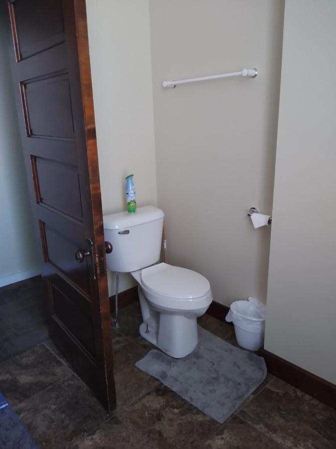 Pearl Island B&B Brodhead Bagian luar foto